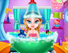 Bebek Elsa'nın Banyo Günü